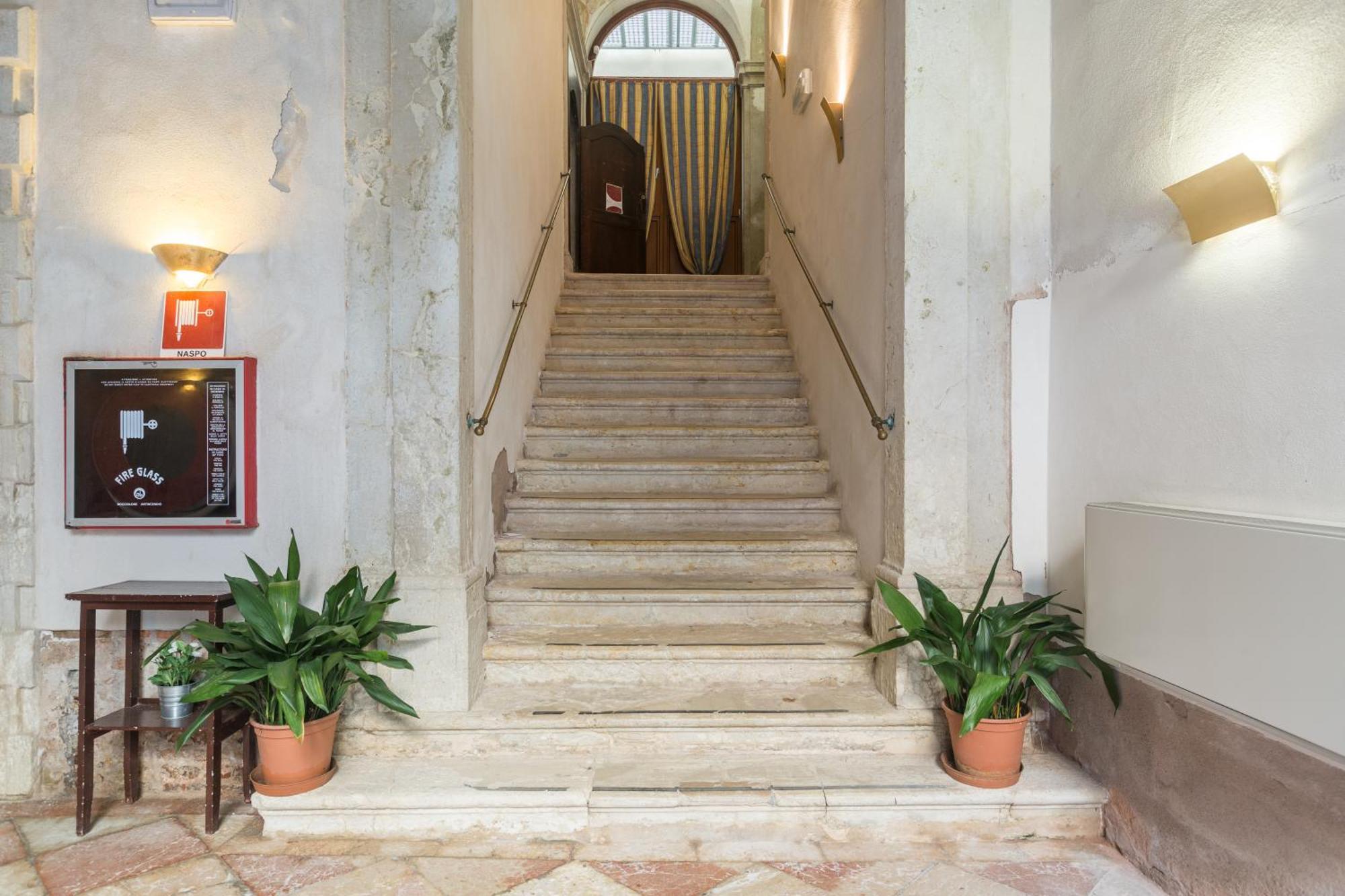 Foresteria Valdese Venezia Hostal *