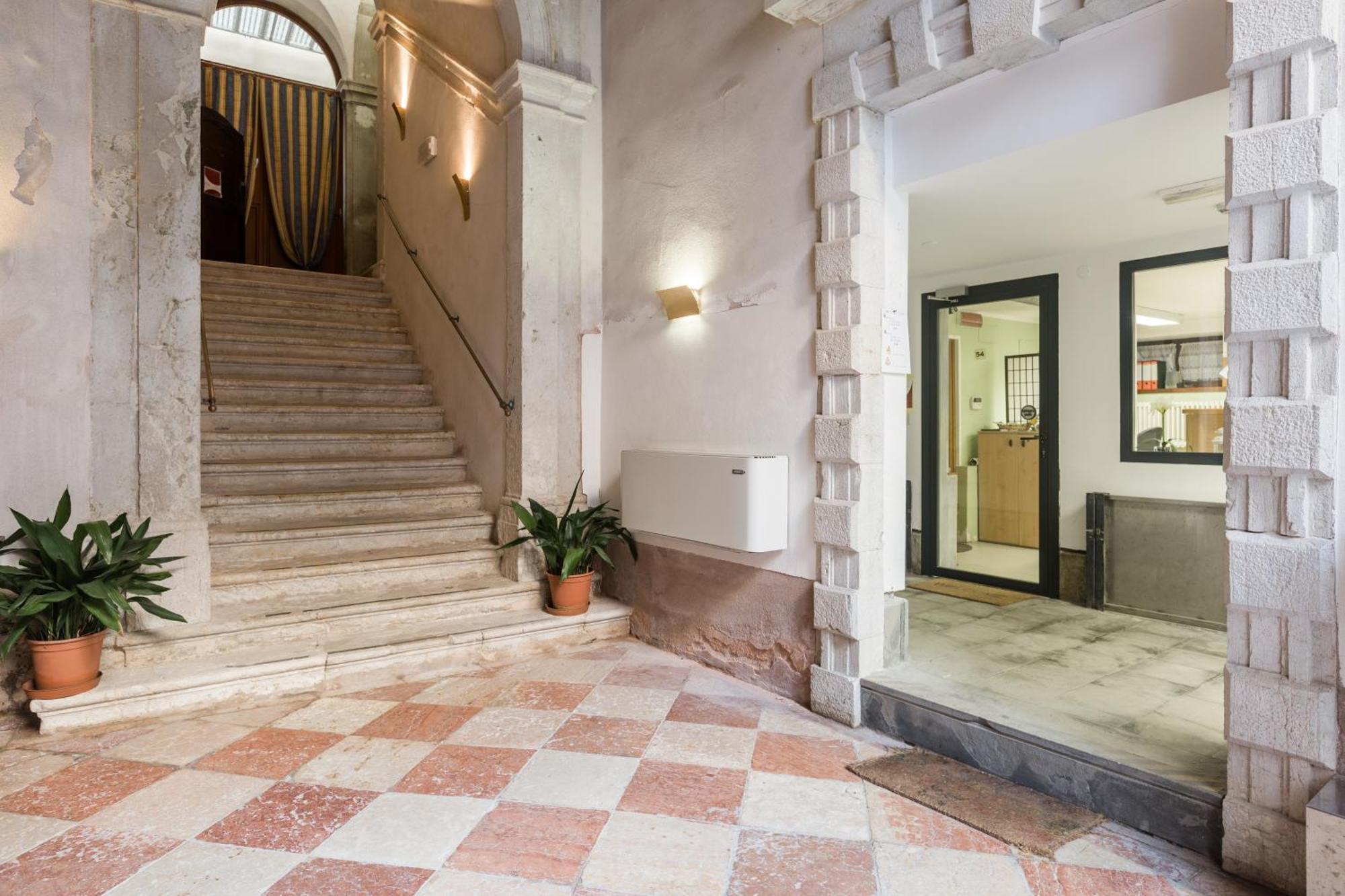 Foresteria Valdese Venezia Hostal Venecia