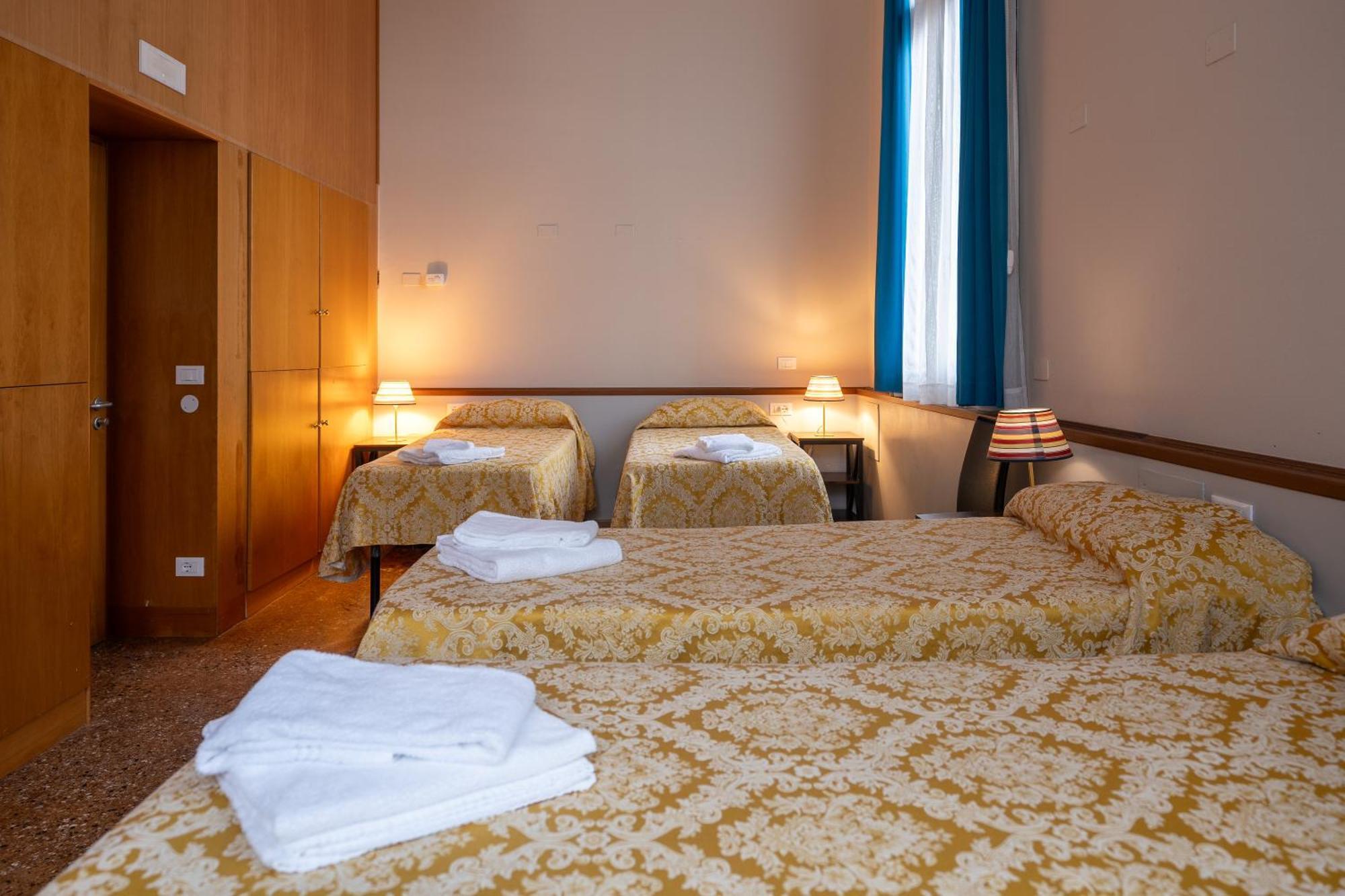 Hostal Foresteria Valdese Venezia